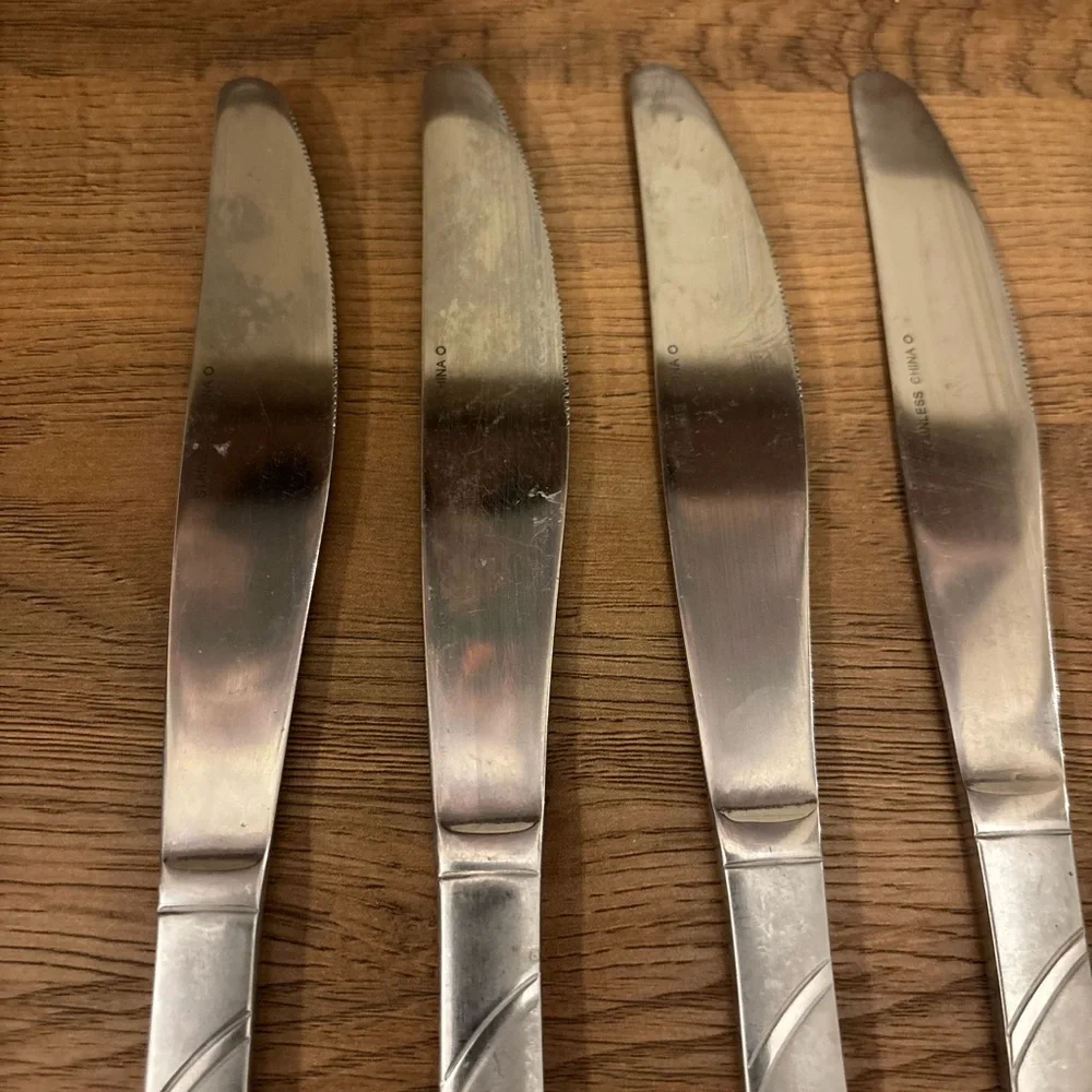 Cambridge Silver‎ Felicity Stainless Steel Flatware - 6 Knives